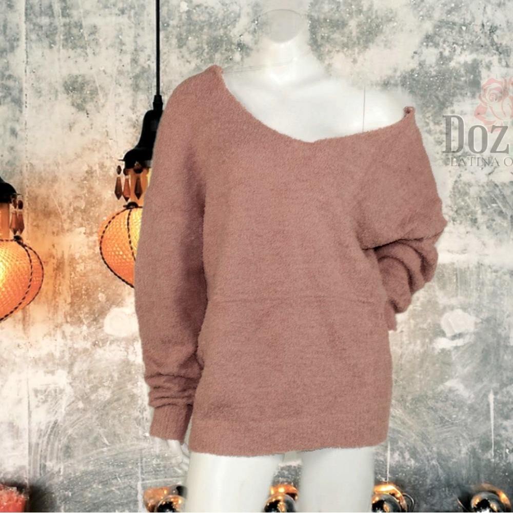 Mauve cross back sweater (sizing is big! Go down a size.)